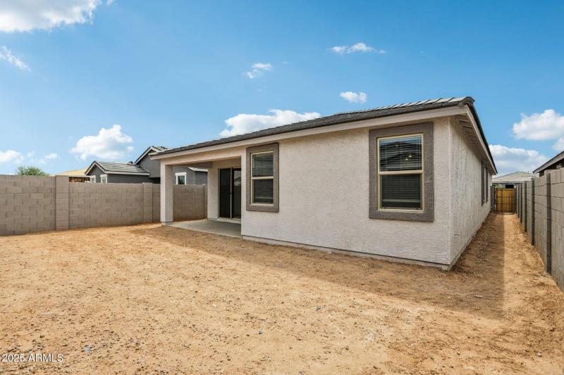 35-web-or-mls-La Senda Dr W-S2008-035