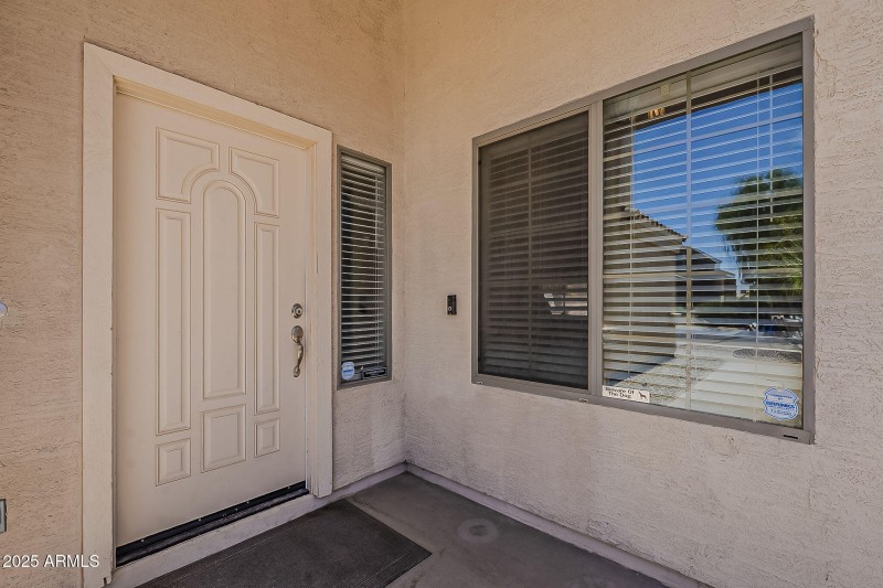 4-web-or-mls-Naomi-4