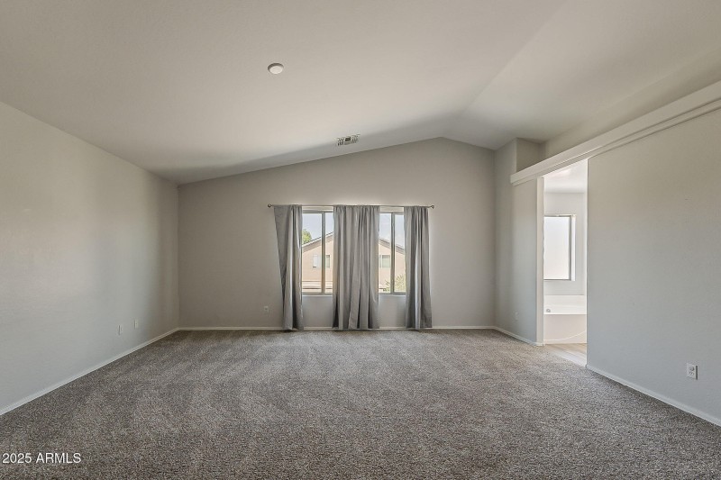 36-web-or-mls-Naomi-36