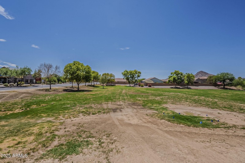 57-web-or-mls-Naomi Community-5