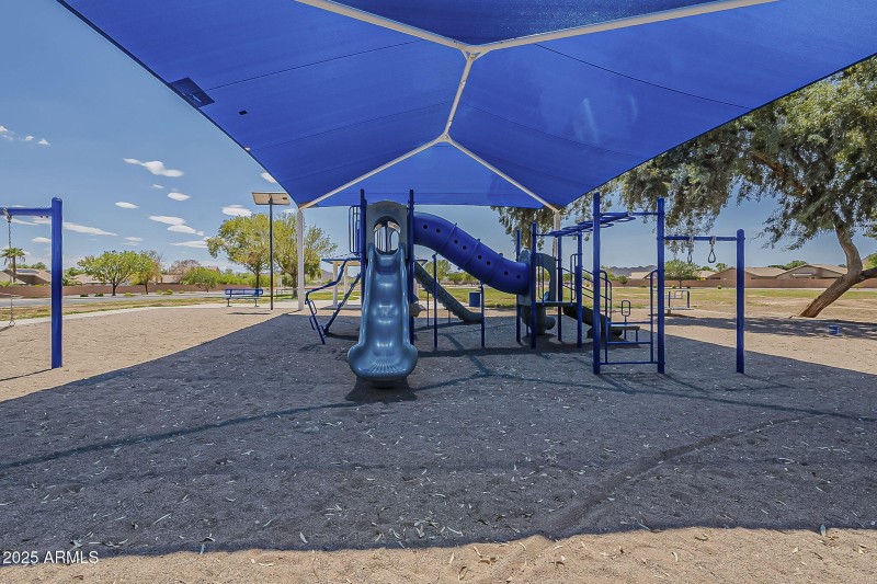 66-web-or-mls-Naomi Community-14