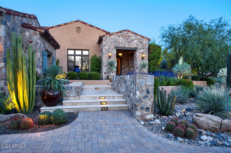 Fabulous Curb appeal