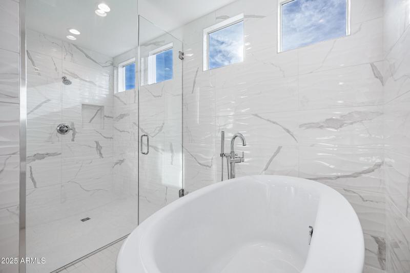 10420 E Trillium Ave-44