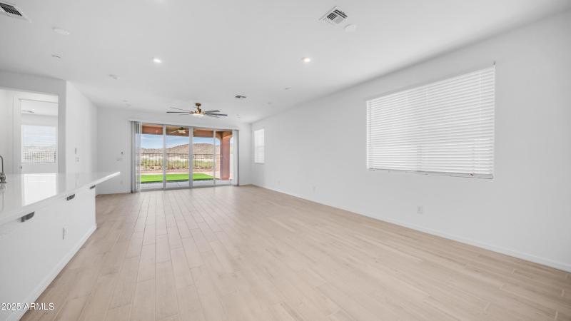 13362 W Eagle Feather Rd (9)