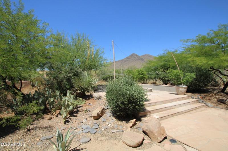 c26bc184-2e41-4e51-b31c-0b062418646a