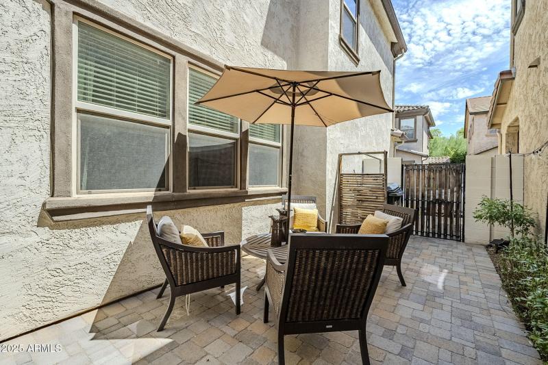 72-web-or-mls-Betty-49