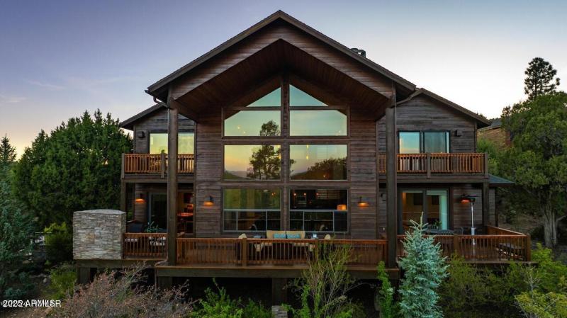 Snowberry Cabin in Torreon