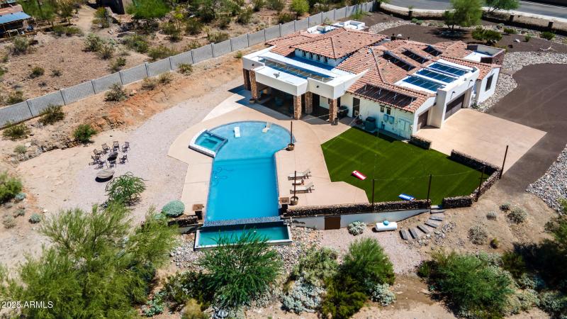 0008-58 - Happy Valley 9134 Drone