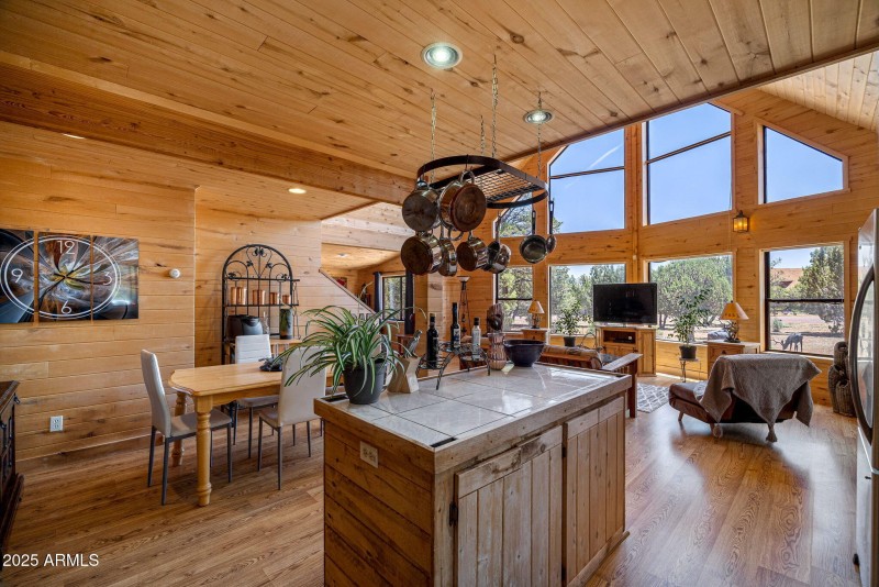 2796ChandelleLn-Overgaard-AZ-17