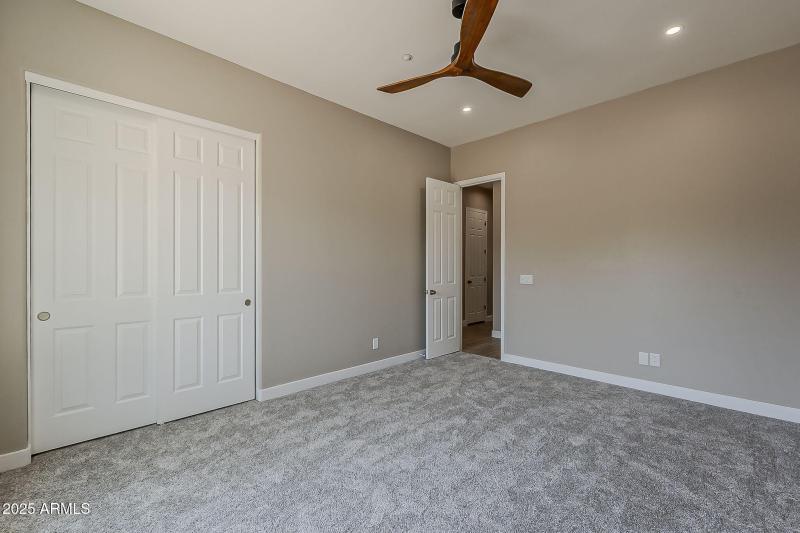 37-web-or-mls-74th St-37