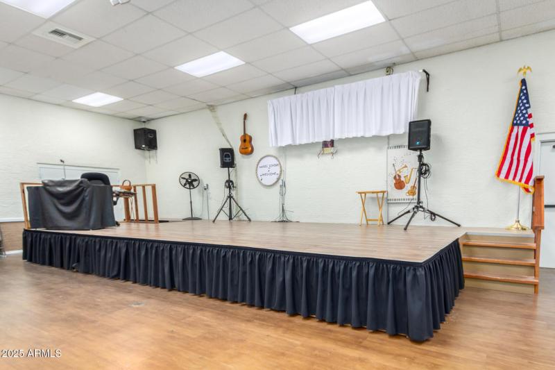 0025-25 - Sierra Dawn