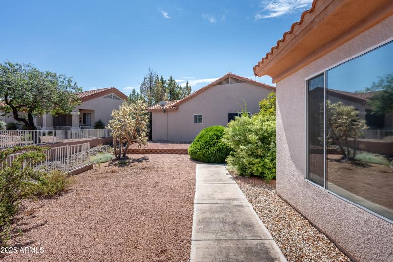 5330 Silver Thorne Dr Cornville AZ-33