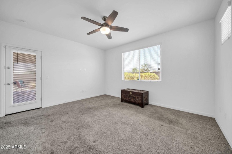 20487 W Minnezona Ave-19