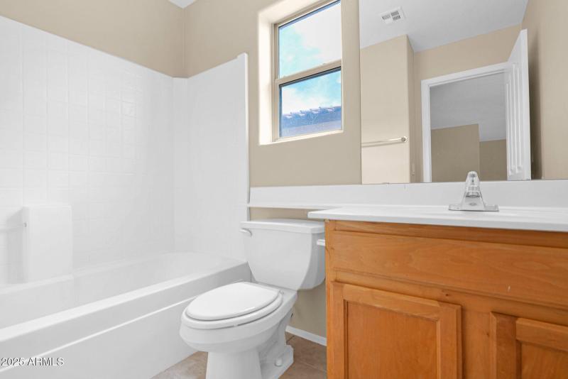 4294 Woodshed - 22Hall Bathroom