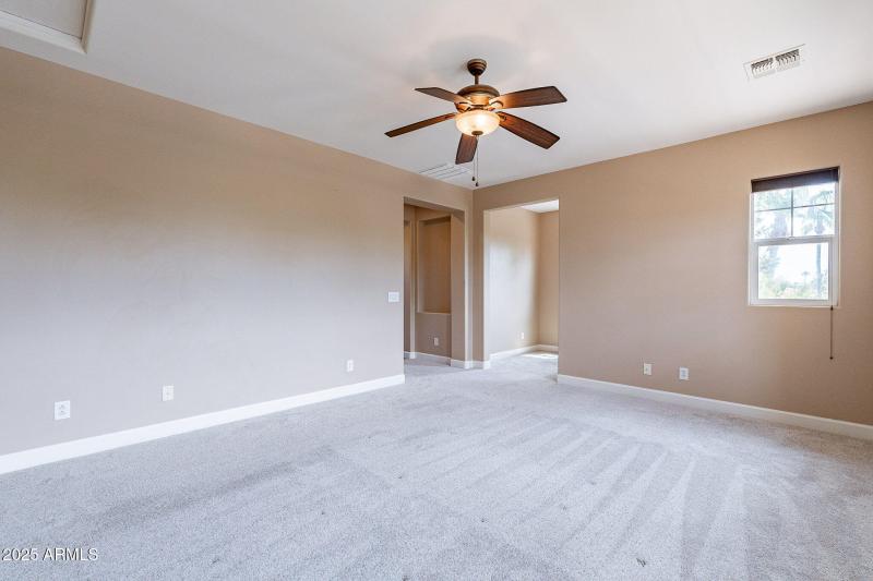 32-web-or-mls-Lakewood-32