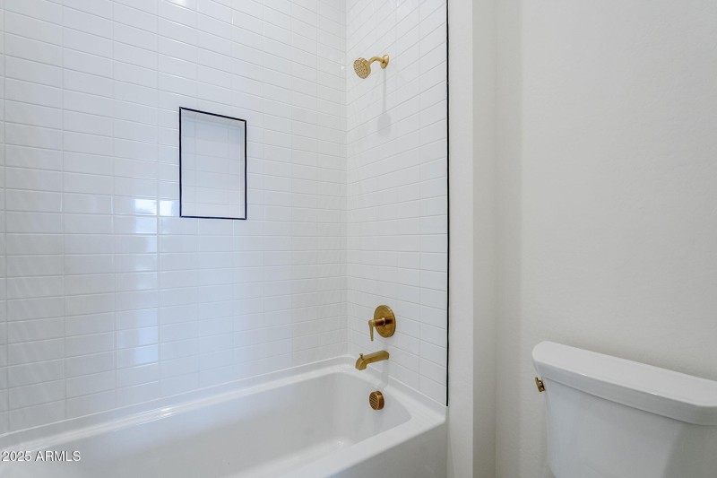 35-web-or-mls-Luckenbach-35 (1)