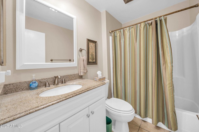 10726 W Denham Dr-19