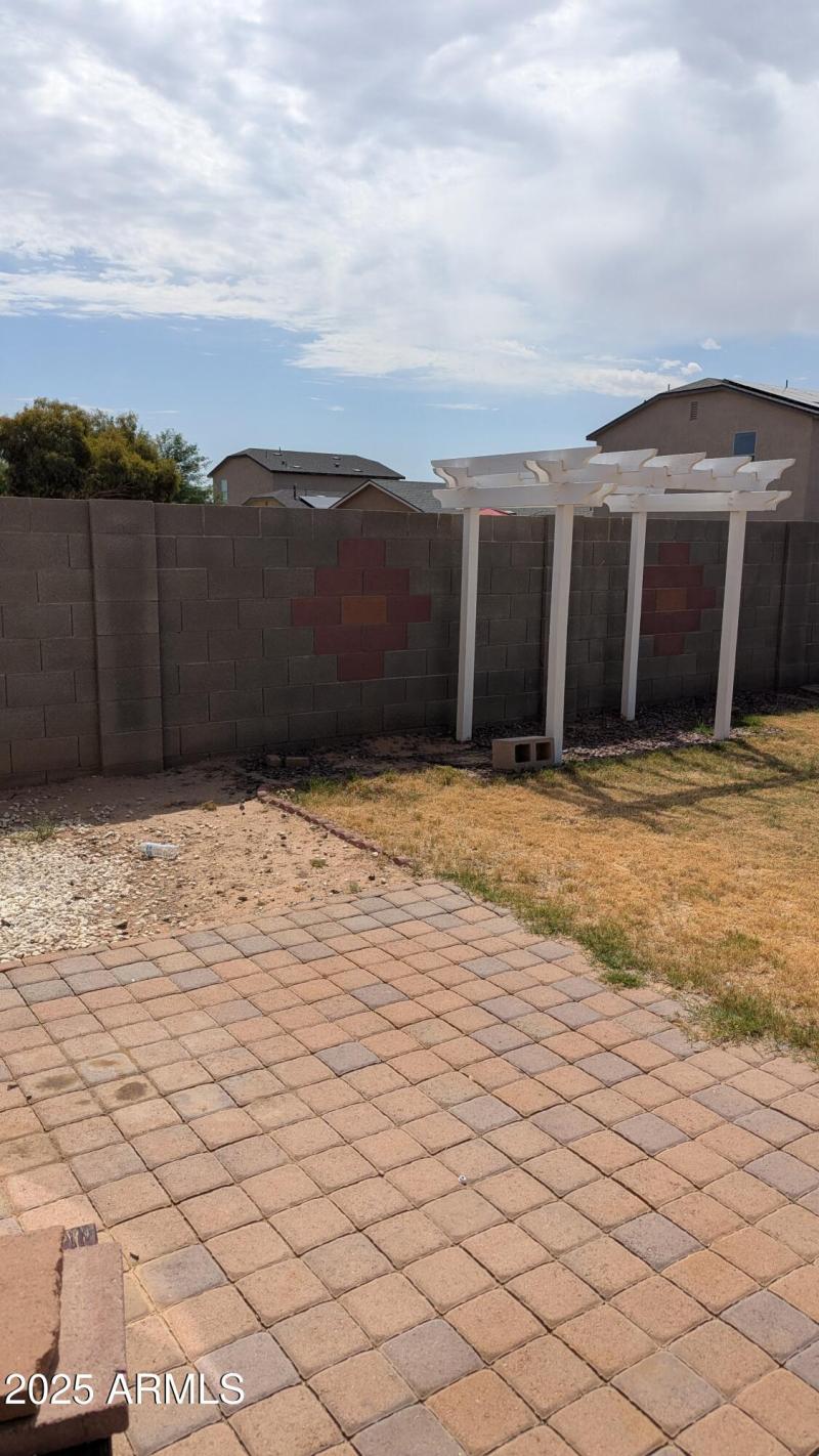 PXL_20250809_172621331