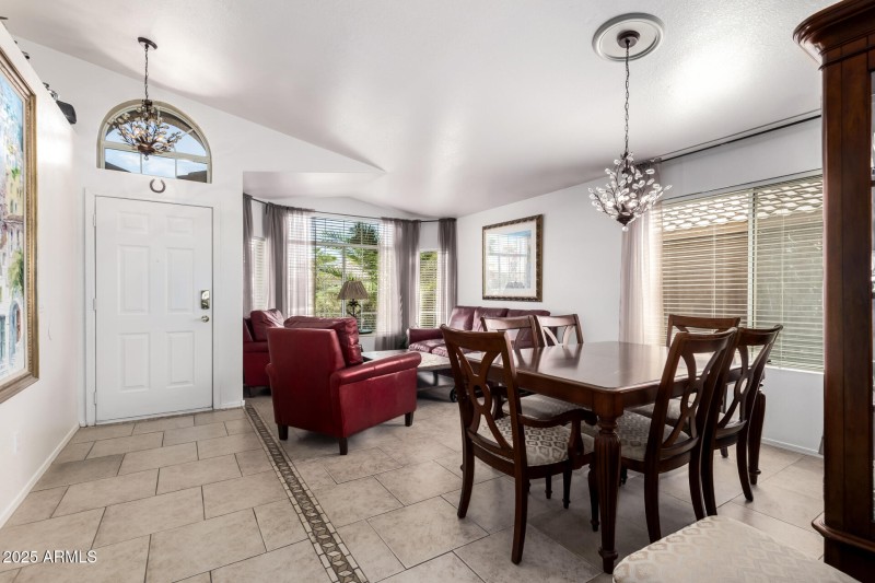 Formal living/dining