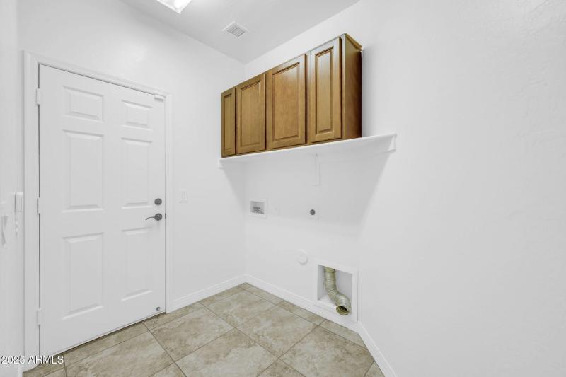 Inside Laundry Off Garage