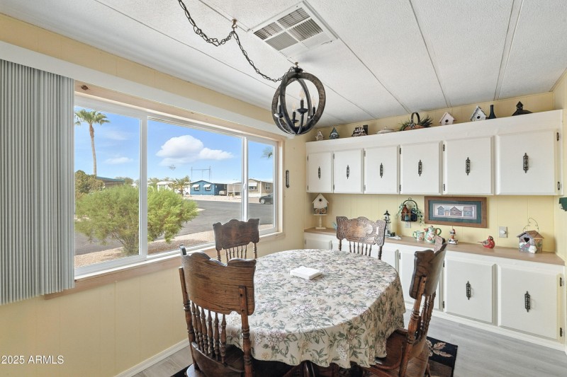 Dining/Eat In Kitchen