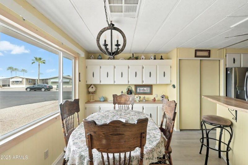 Dining/Eat In Kitchen