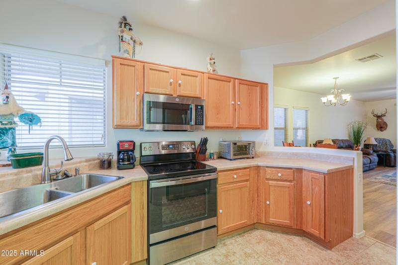 10806 E PERALTA CANYON Dr