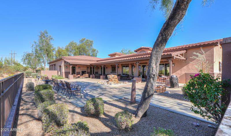 10806 E PERALTA CANYON Dr