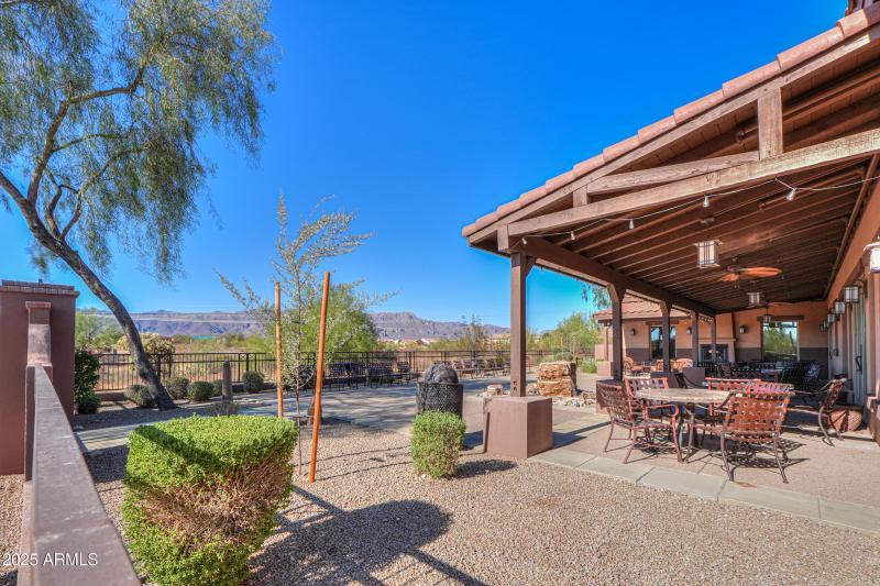 10806 E PERALTA CANYON Dr