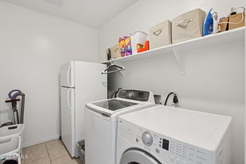 25-web-or-mls-W Tenia Trail-S2108-023