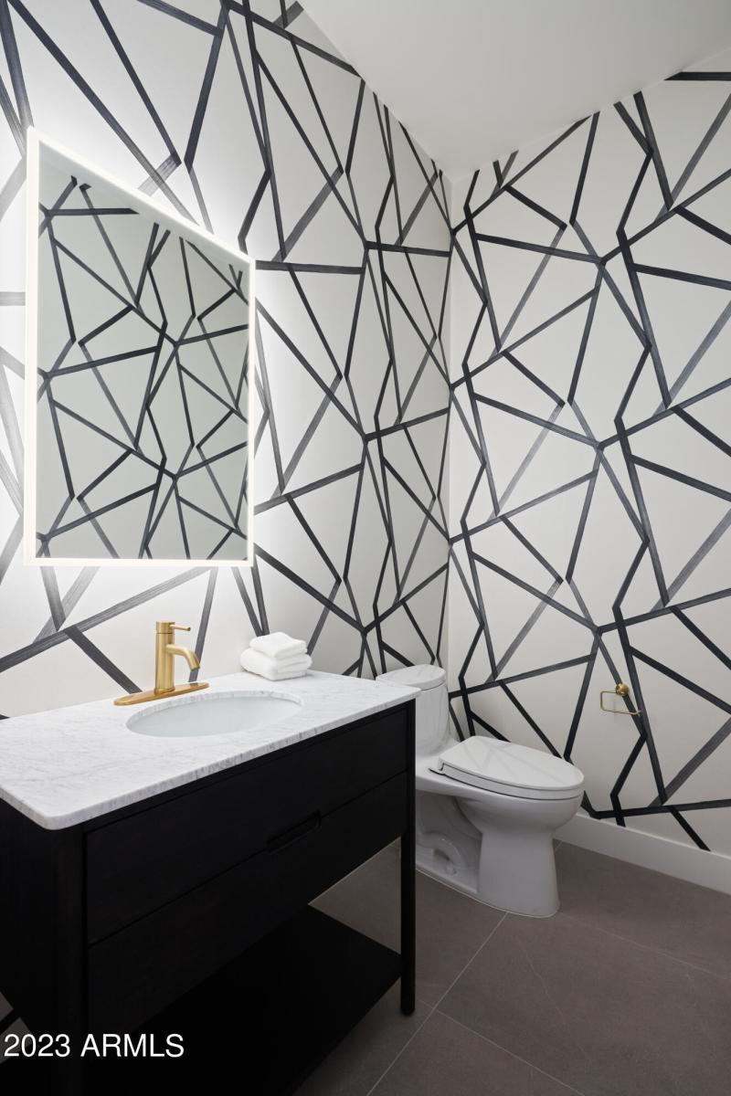 PROPERTYIMAGECO_13625N88thPl_WEB_37