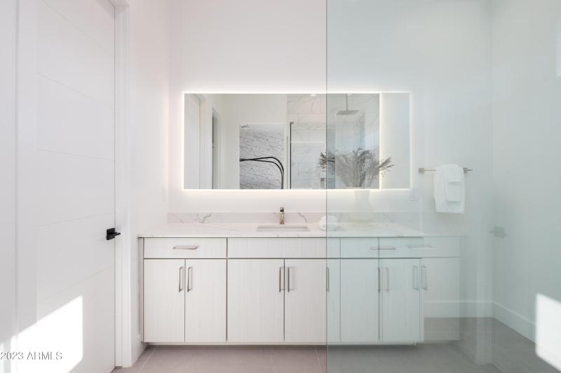 PROPERTYIMAGECO_13625N88thPl_WEB_24