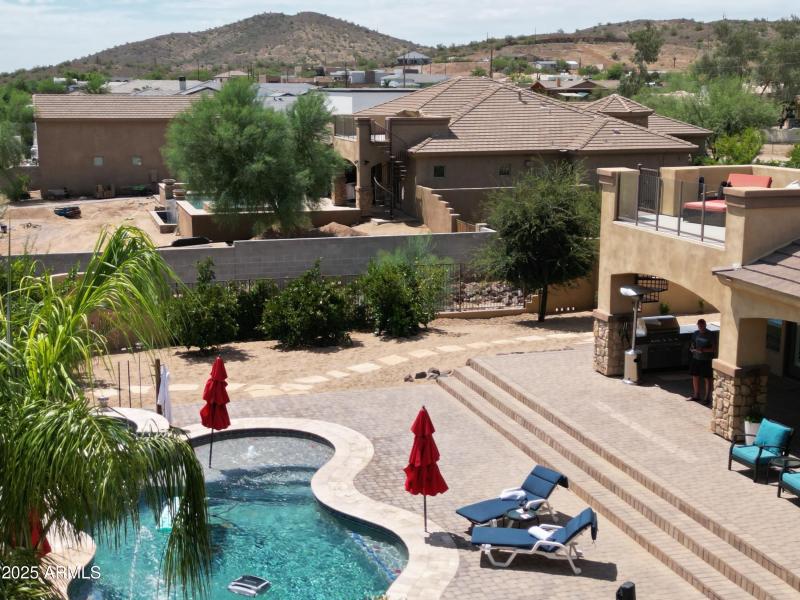 Mountain Views to the South