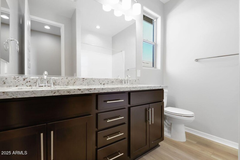 17092 W Hackamore - Ready Now