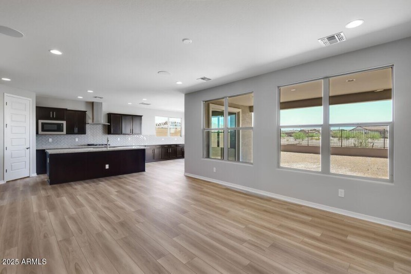 17092 W Hackamore - Ready Now