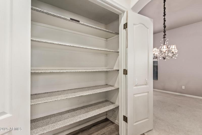 DOUBLE DOOR PANTRY