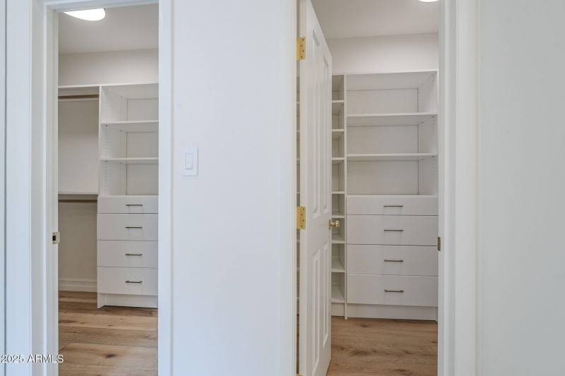 033_Primary Walkin Closets