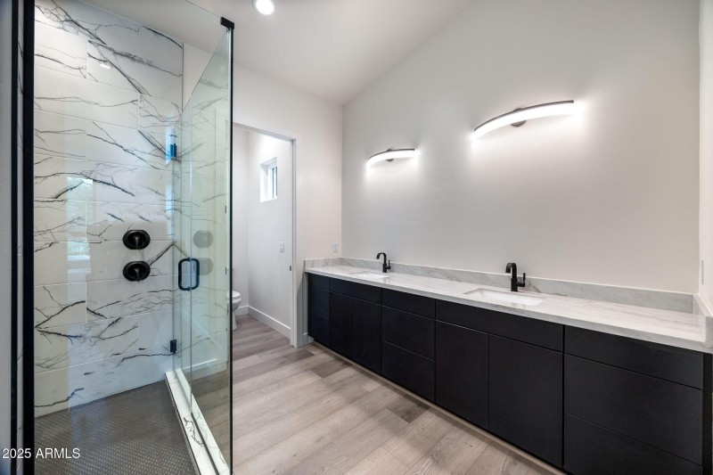 Large master bedroom