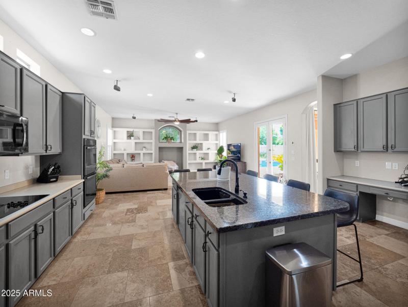 27-web-or-mls-_1588358