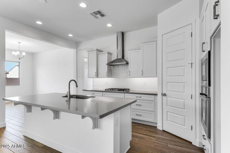 18139 W Amberwood - Ready Now