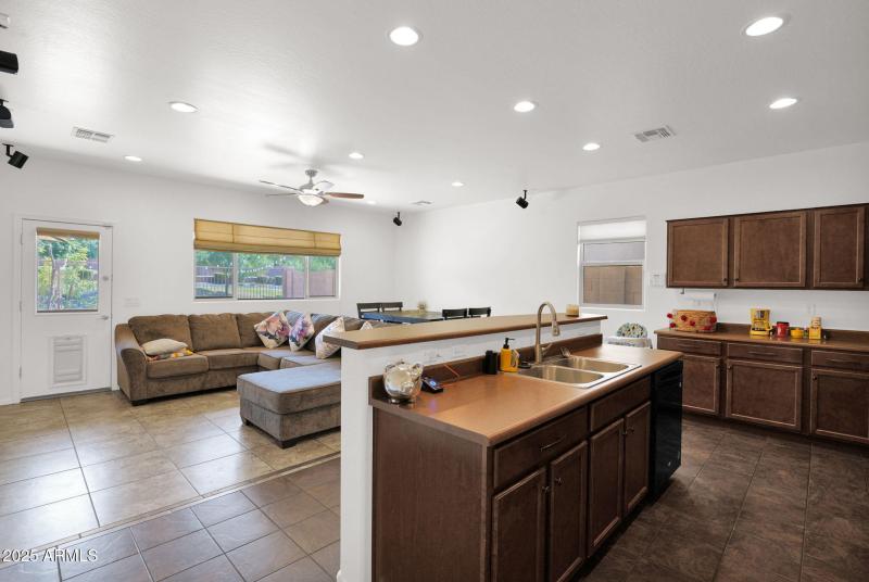 8-web-or-mls-P1280886