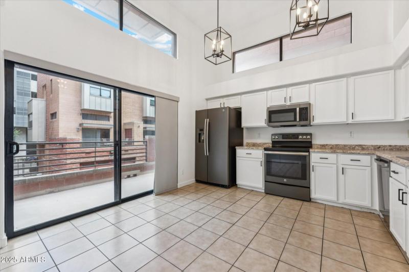 Clearstory Windows in Kitchen