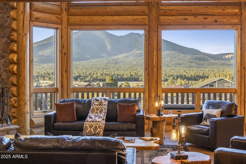 49-web-or-mls-D46A9045