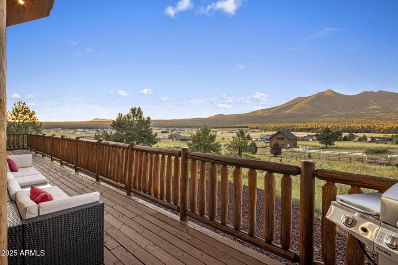 55-web-or-mls-D46A9087