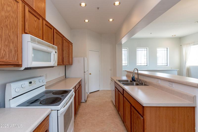 1225 N 36th St #2051-15