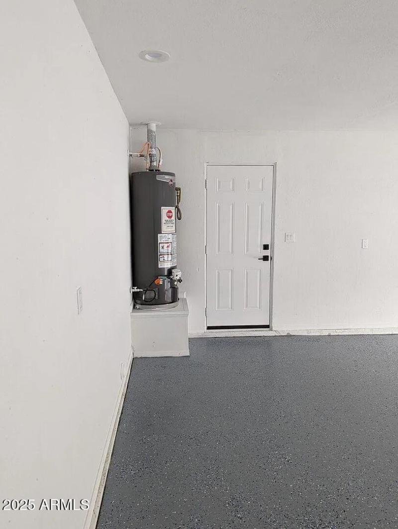 05262793a36fc2d00636ce266025f793-uncropp