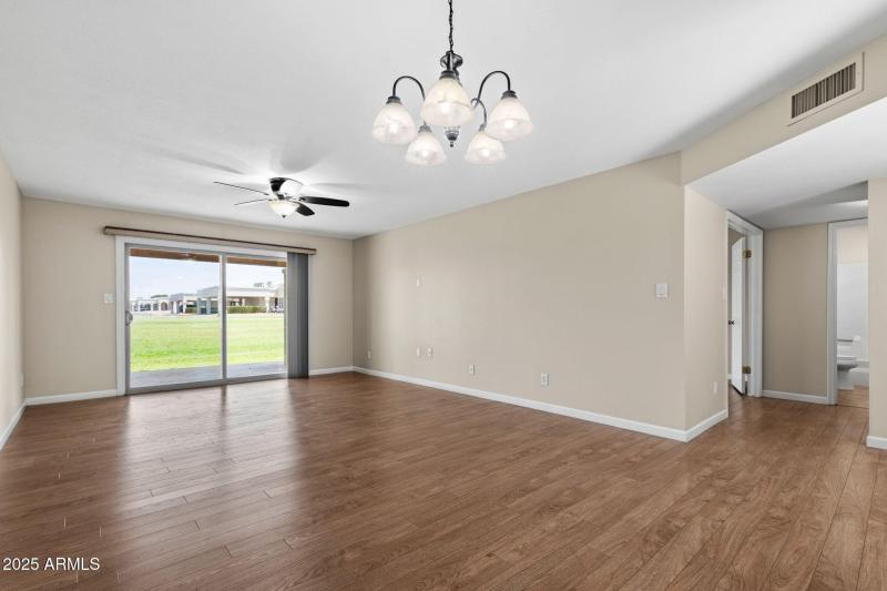 004___747 S Arrowwood Way