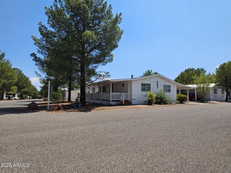 5eddb51d-854c-48e7-8e57-102d8dedeec1