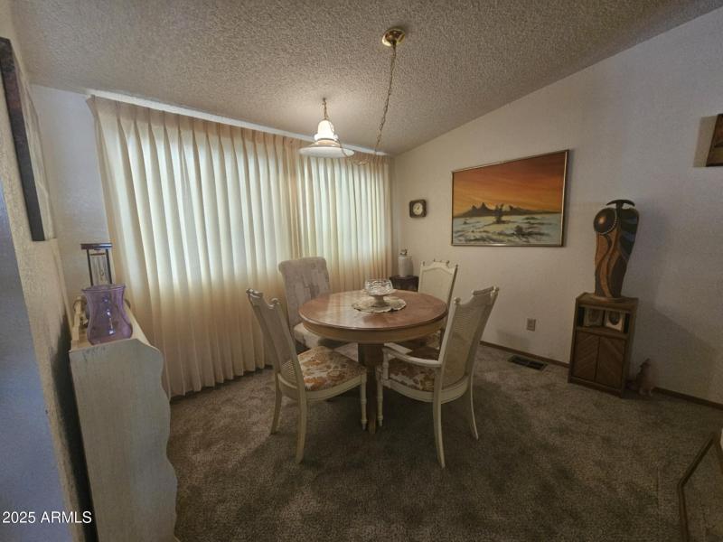 077d4f63-d015-4a0b-b7e3-e4f47ca8642a