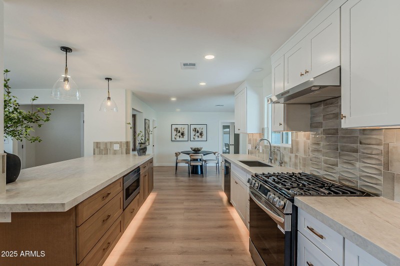 16-web-or-mls-Riviera--16